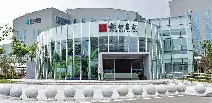 森林书苑打开三座馆中馆