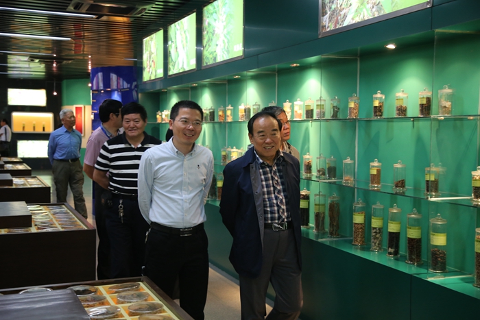继往开来！2025中国汽车工业咨询委员会工作会议在芜湖成功召开